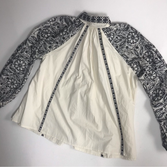 Roller Rabbit Embroidered Top Bishop Sleeves OVERSIZED Button Up Small - Picture 9 of 14